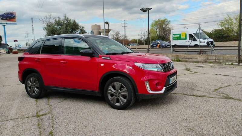 Blanco Usado 2022 Suzuki Vitara SUV | 18.890 € (Precio justo) - Imagen 1/4