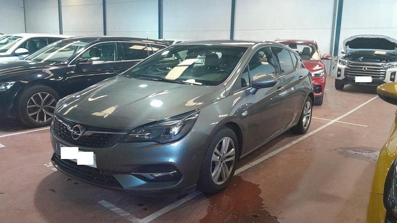 Usado Opel Astra GS Line 131 CV (96 kW) 2020 Gris Utilitario