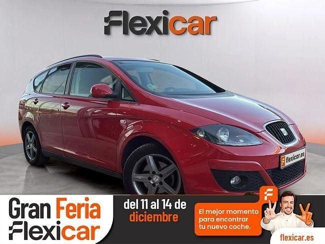 Rojo Usado 2015 Seat Altea I-Tech Monovolumen | 8490 € (Precio justo) - Imagen 1/4