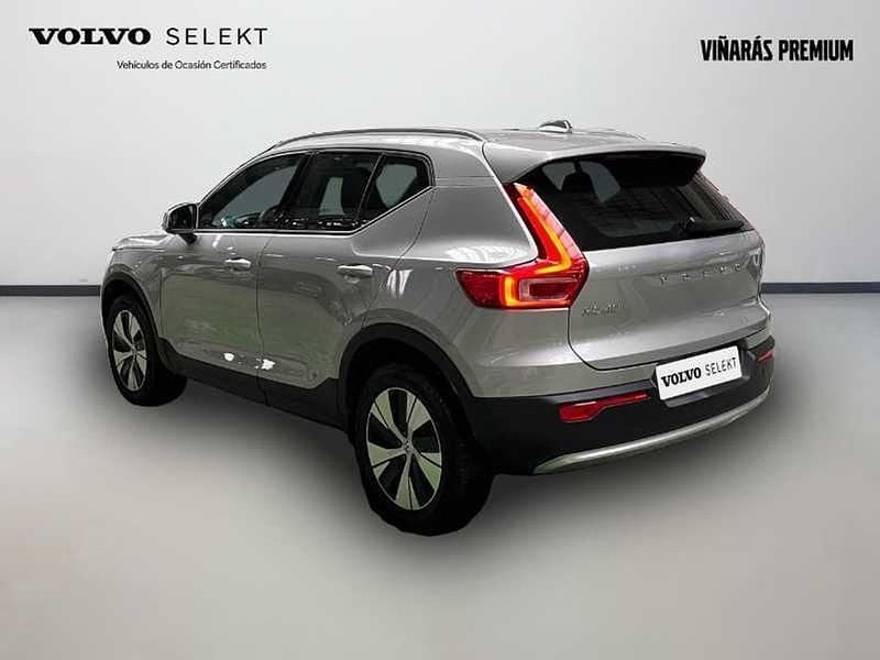 Usado Volvo XC40 Core 2025 Plateado SUV