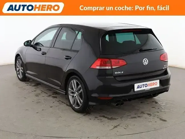 Usado VW Golf VII Sport 150 HP (110 kW) 2015 Preto Sedan