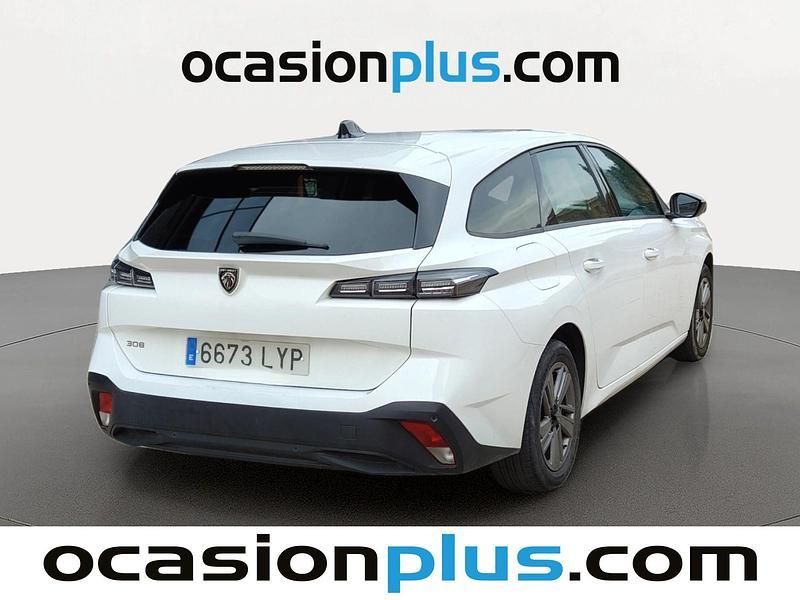 Usado Peugeot 308 SW Active 131 CV (96 kW) 2022 Blanco Familiar