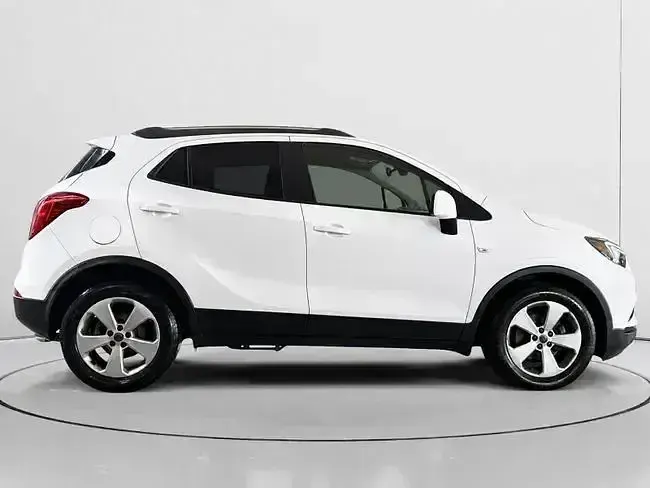 Usado Opel Mokka Selective 140 CV (102 kW) 2018 Blanco SUV