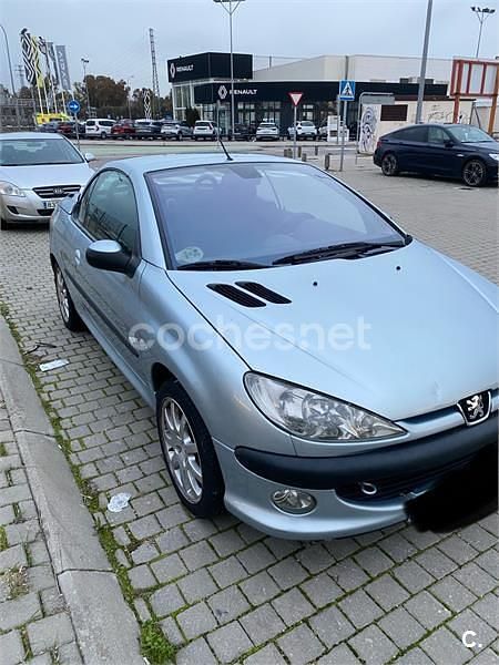Azul Usado 2002 Peugeot 206 Descapotable | 2500 € (Precio justo) - Imagen 1/4