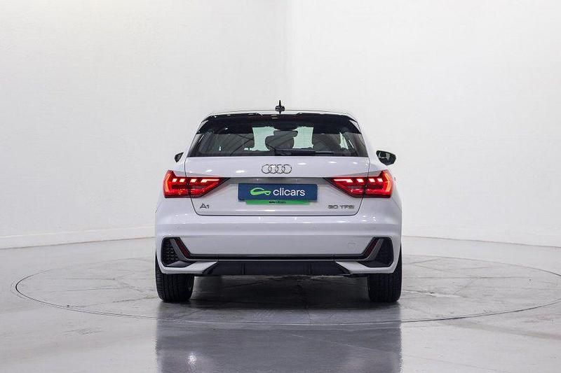 Usado Audi A1 Sportback 110 CV (80 kW) 2021 Blanco Utilitario