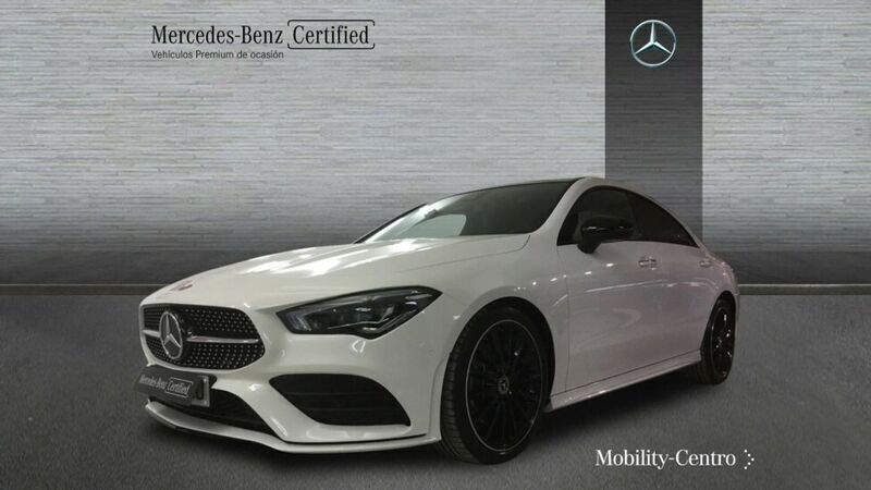 Blanco Usado 2023 Mercedes 200 Utilitario | 43.900 € (Un poco caro) - Imagen 1/4