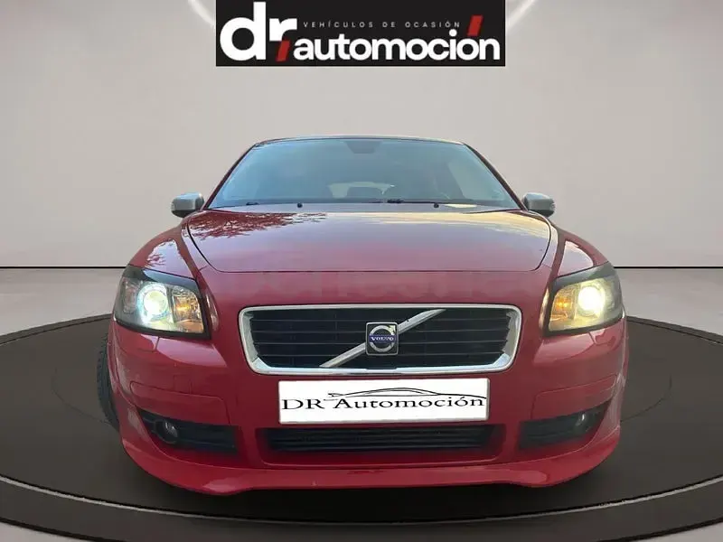 Usado Volvo C30 Summum 230 CV (169 kW) 2007 Rojo Utilitario