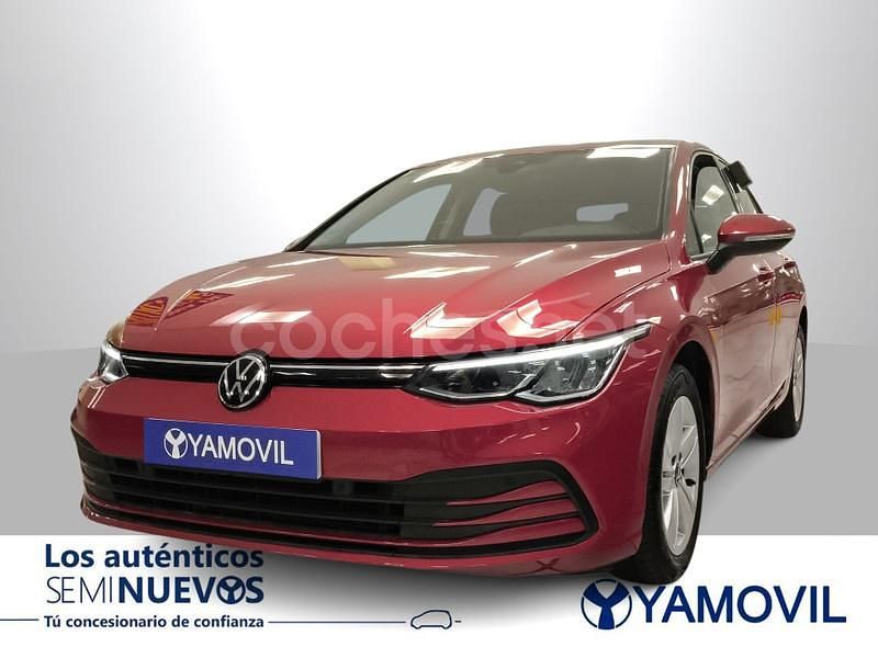 Rojo Usado 2022 VW Golf VIII Style Berlina | 23.950 € (Un poco caro) - Imagen 1/4