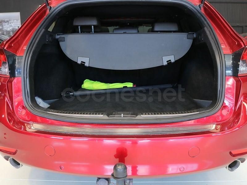 Usado Mazda 6 Signature 184 CV (135 kW) 2020 Rojo Familiar