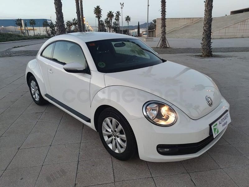 Usado VW Beetle Design 105 CV (77 kW) 2013 Blanco Utilitario