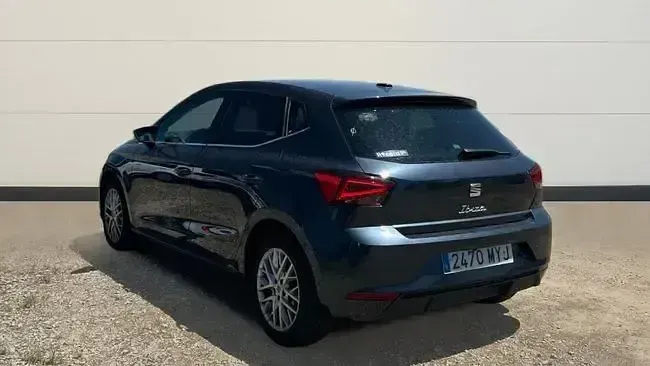 Usado Seat Ibiza XCELLENCE 115 CV (84 kW) 2025 Gris Utilitario