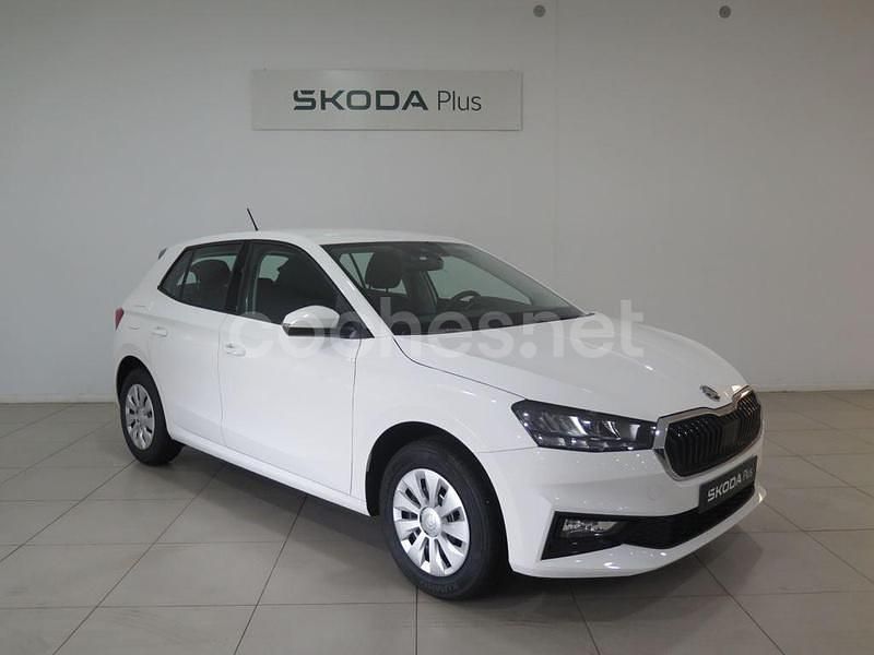 Blanco Usado 2024 Skoda Fabia Berlina | 13.900 € (Super precio) - Imagen 1/4