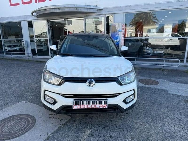 Usado Ssangyong (KGM) Tivoli 136 CV (100 kW) 2019 Blanco SUV