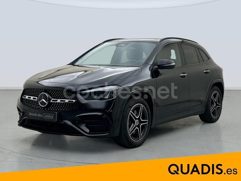Usado Mercedes GLA200 163 CV (119 kW) 2025 Negro SUV