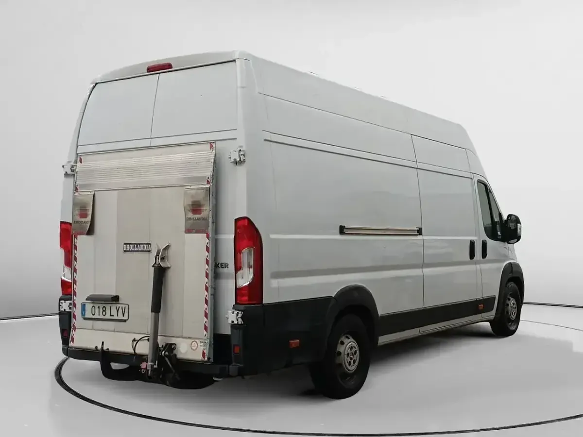 Usado Peugeot Boxer S 141 CV (103 kW) 2022 Blanco Van