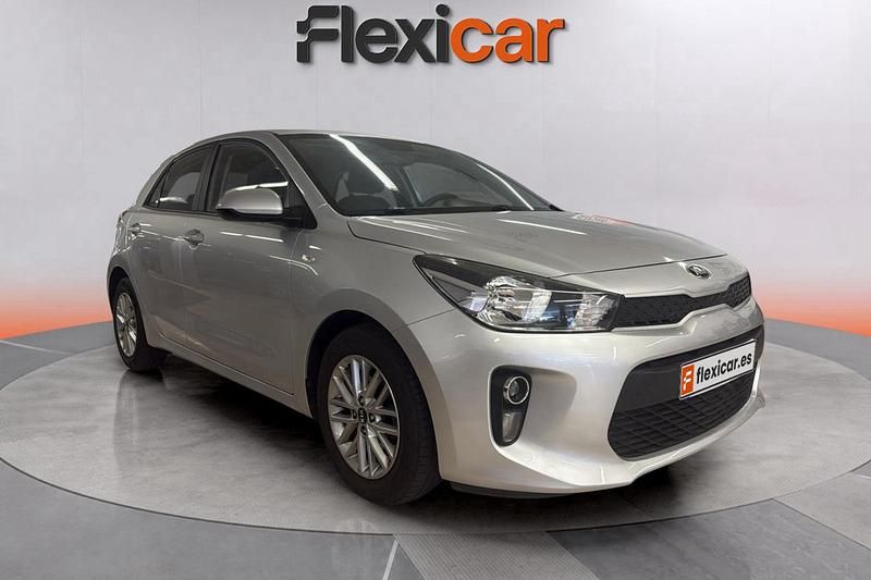 Gris Usado 2019 Kia Rio Berlina | 10.990 € (Super precio) - Imagen 1/4