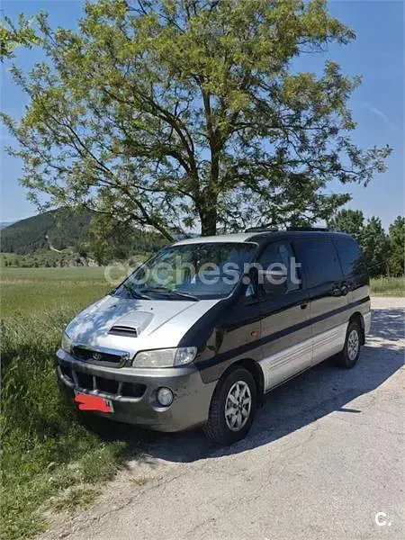 Usado Hyundai H-1 99 CV (72 kW) 2006 Negro Monovolumen