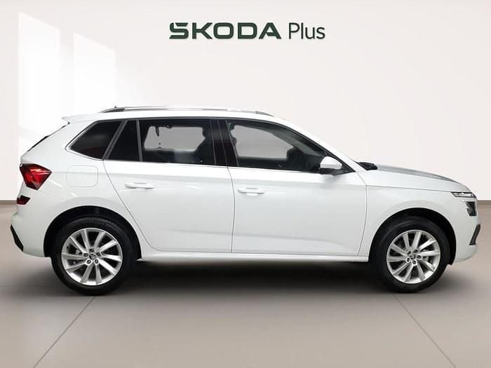 Usado Skoda Kamiq Selection 115 CV (84 kW) 2024 Blanco SUV