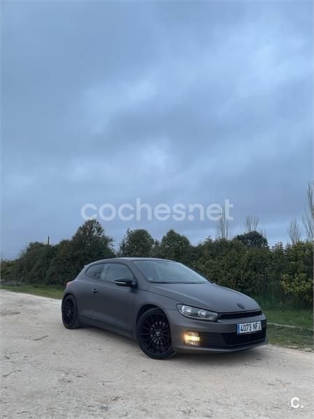 Usado VW Scirocco R-line 125 CV (91 kW) 2015 Gris / plata Coupe