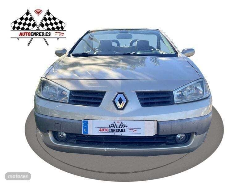 Beige Usado 2004 Renault Mégane Cabriolet Descapotable | 4995 € (Caro) - Imagen 1/4