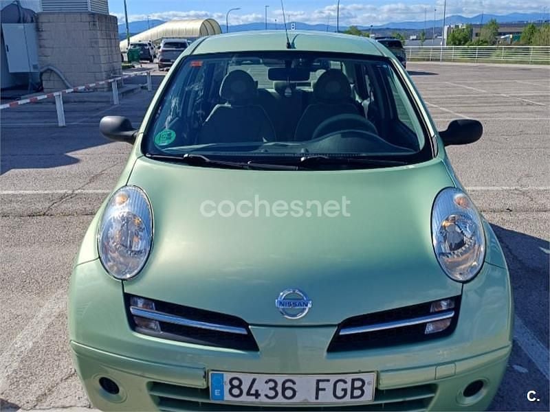 Usado Nissan Micra Visia 65 CV (47 kW) 2006 Verde Berlina