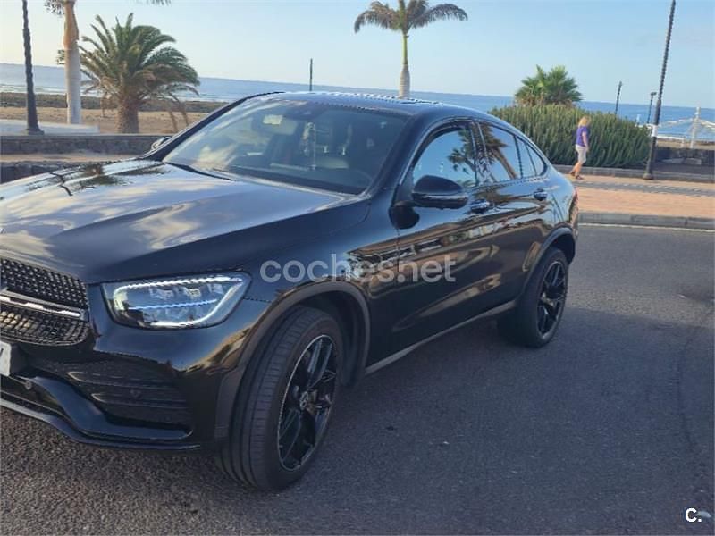Negro Usado 2023 Mercedes GLC300e Coupe | 57.000 € (Un poco caro) - Imagen 1/4