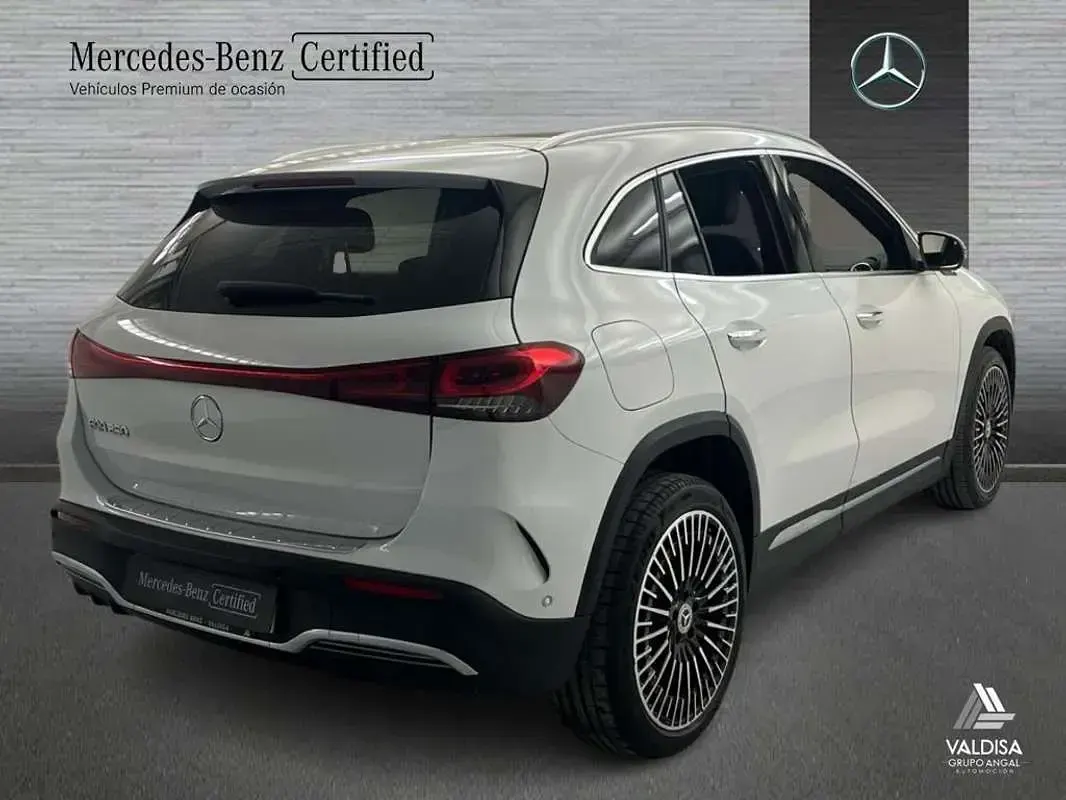 Usado Mercedes EQA250 AMG line 139 kW (190 CV) 2022 SUV