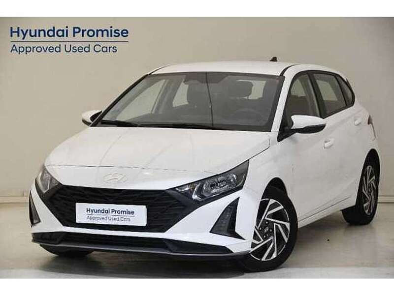 Blanco Usado 2024 Hyundai i20 Utilitario | 17.500 € (Precio justo) - Imagen 1/4