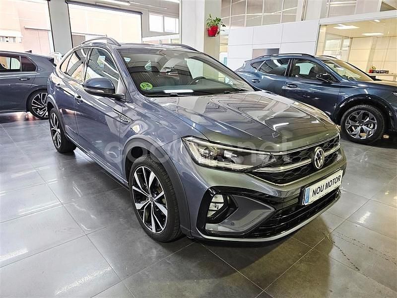 Usado VW Taigo R-line 150 CV (110 kW) 2022 Gris / plata SUV