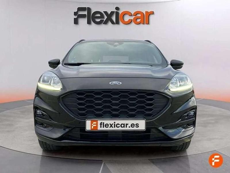 Usado Ford Kuga ST-Line 225 CV (165 kW) 2022 Negro SUV