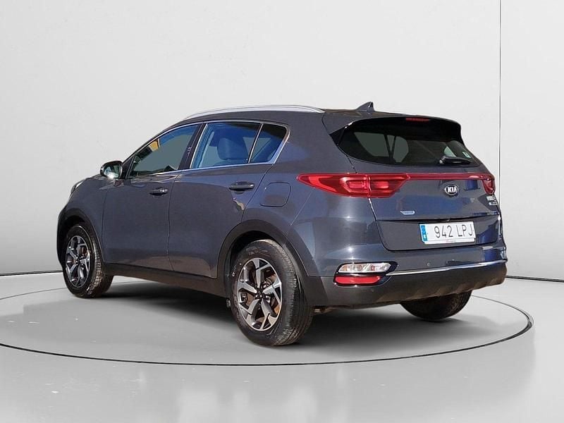 Usado Kia Sportage 136 CV (100 kW) 2020 Azul SUV