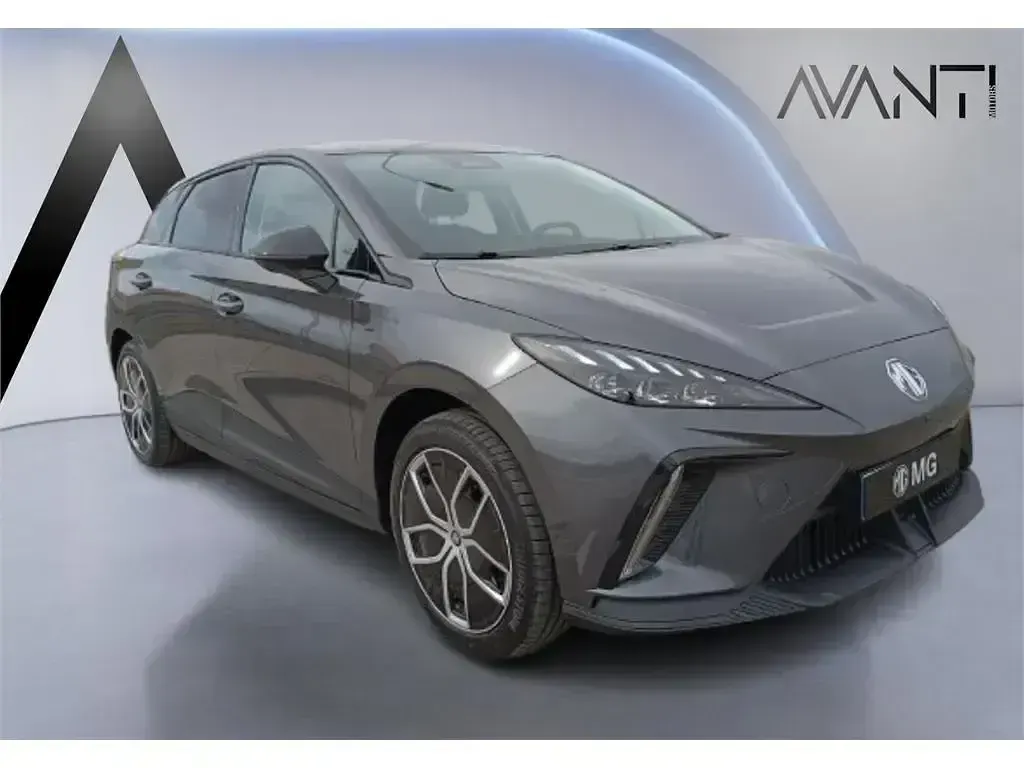 Begagnad MG MG4 EV Luxury 150 kW (204 HK) 2025 Grå Halvkombi