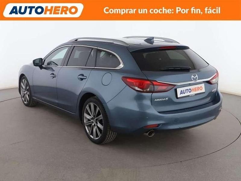 Usado Mazda 6 Sky 196 CV (144 kW) 2019 Azul Familiar