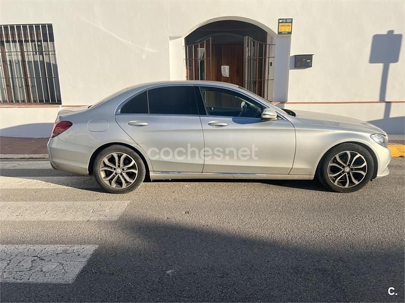 Usado Mercedes C200 136 CV (100 kW) 2017 Gris / plata Berlina