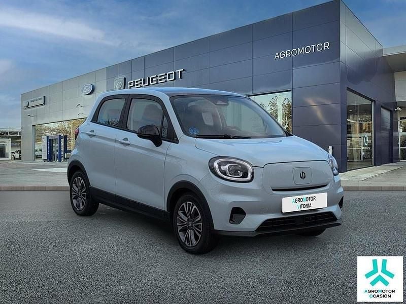 Usado Leapmotor T03 69 kW (95 CV) 2025 Gris Utilitario