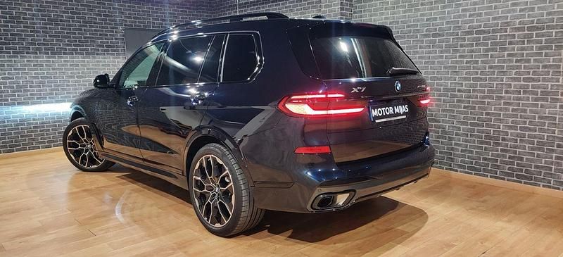 Usado BMW X7 M Sport 352 CV (258 kW) 2024 Azul SUV