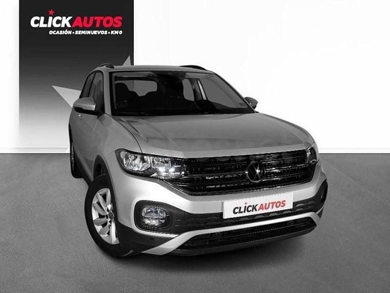 Usado VW T-Cross Advance 110 CV (80 kW) 2023 Gris / plata SUV