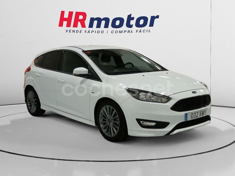 Blanco Usado 2018 Ford Focus ST-Line Berlina | 11.840 € (Super precio) - Imagen 1/4