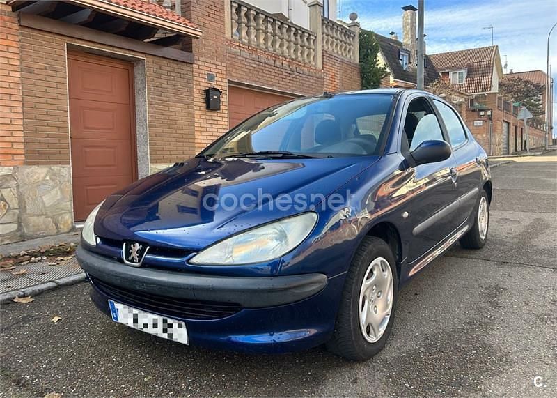 Azul Usado 2004 Peugeot 206 Berlina | 2500 € (Precio justo) - Imagen 1/4