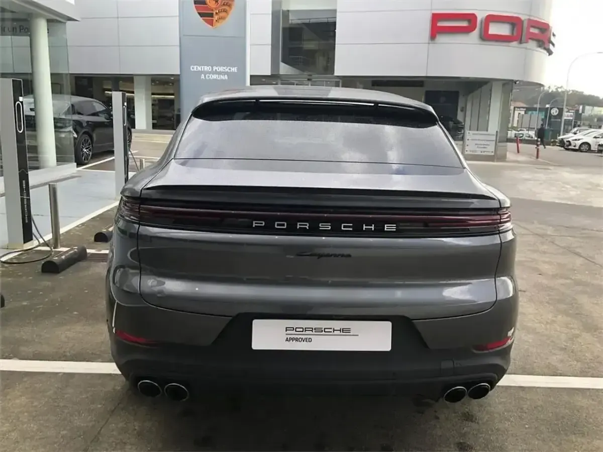 Brugt Porsche Cayenne 470 HK (345 kW) 2024 Grå SUV