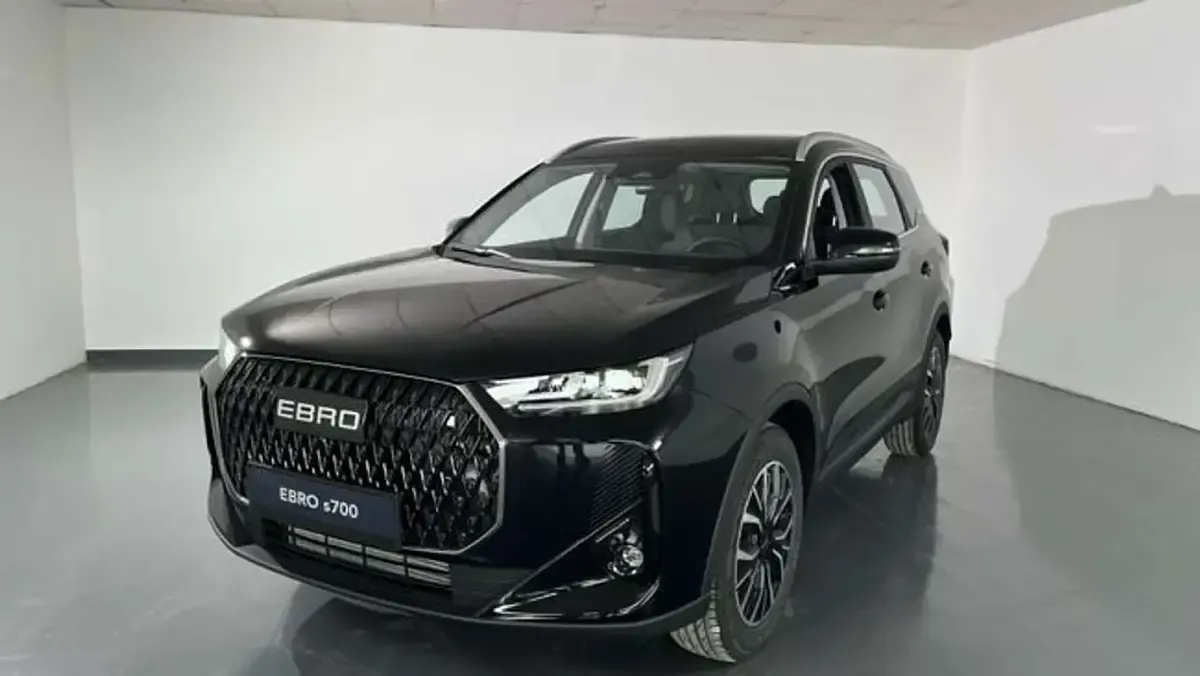 Usado Ebro s700 147 CV (108 kW) 2025 Negro SUV