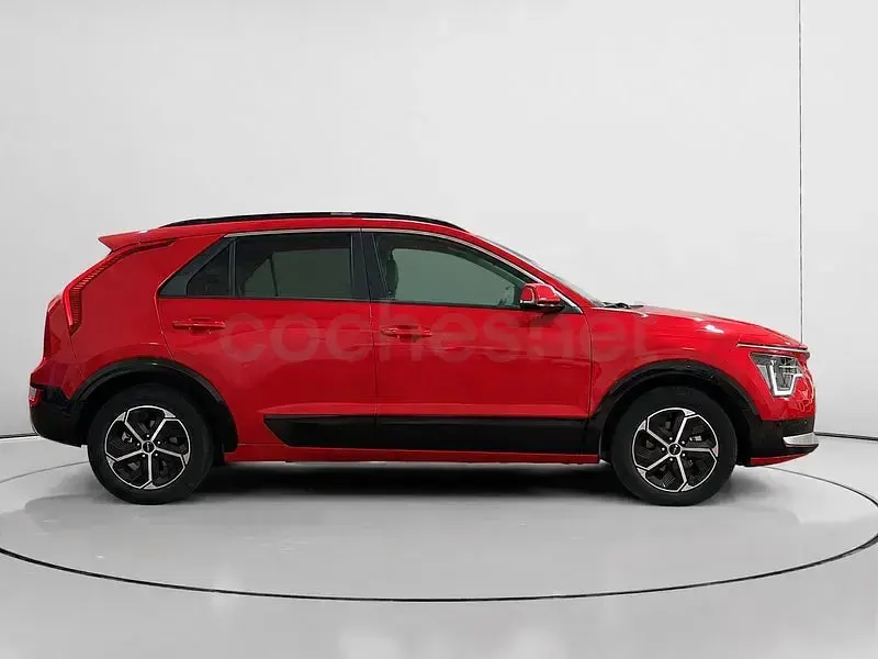 Usado Kia Niro 129 CV (94 kW) 2025 Blanco SUV