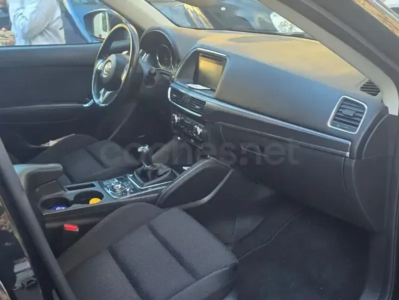 Usado Mazda CX-5 Luxury 150 CV (110 kW) 2016 Negro SUV