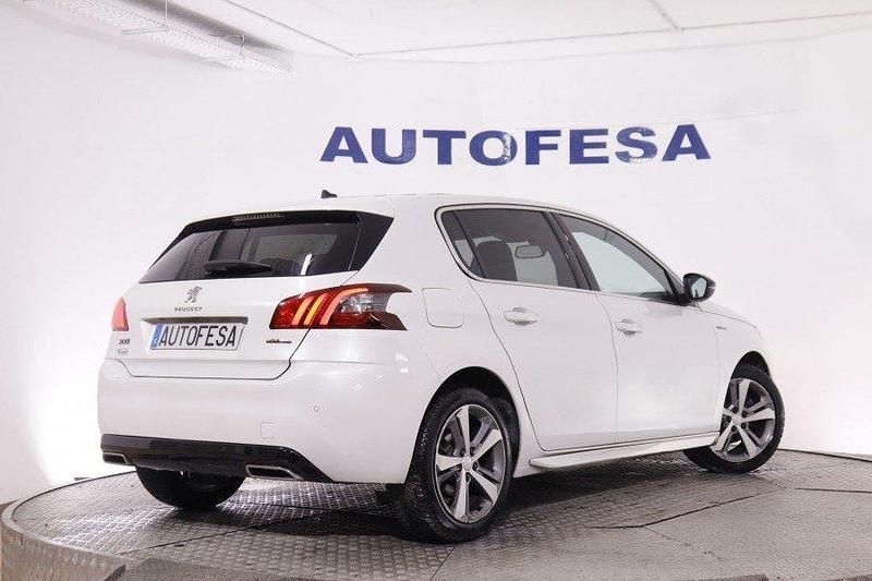 Usado Peugeot 308 GT-line 130 CV (95 kW) 2019 Blanco Utilitario