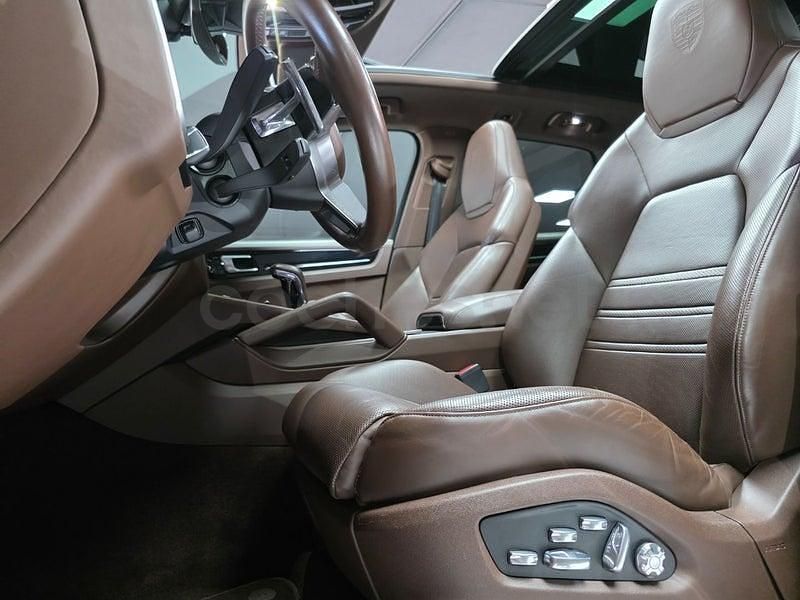 Usado Porsche Cayenne 462 CV (339 kW) 2019 Marrón SUV