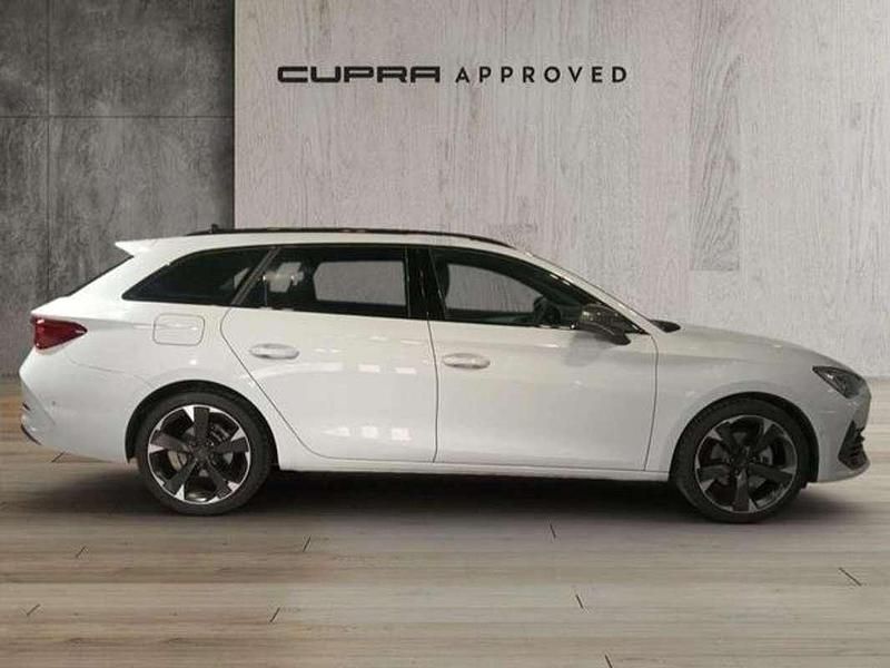 Usado Cupra Leon 150 CV (110 kW) 2023 Blanco Familiar