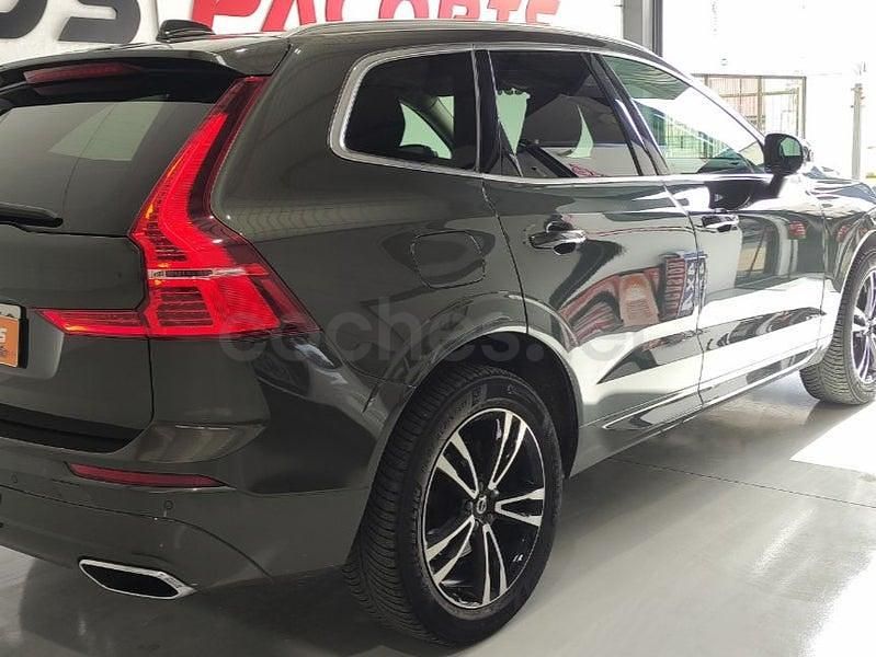 Usado Volvo XC60 Momentum 190 CV (139 kW) 2019 Gris / plata SUV