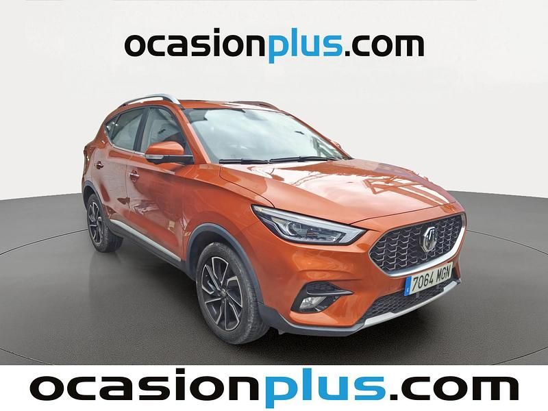 Usado MG ZS Luxury 111 CV (81 kW) 2023 Naranja SUV