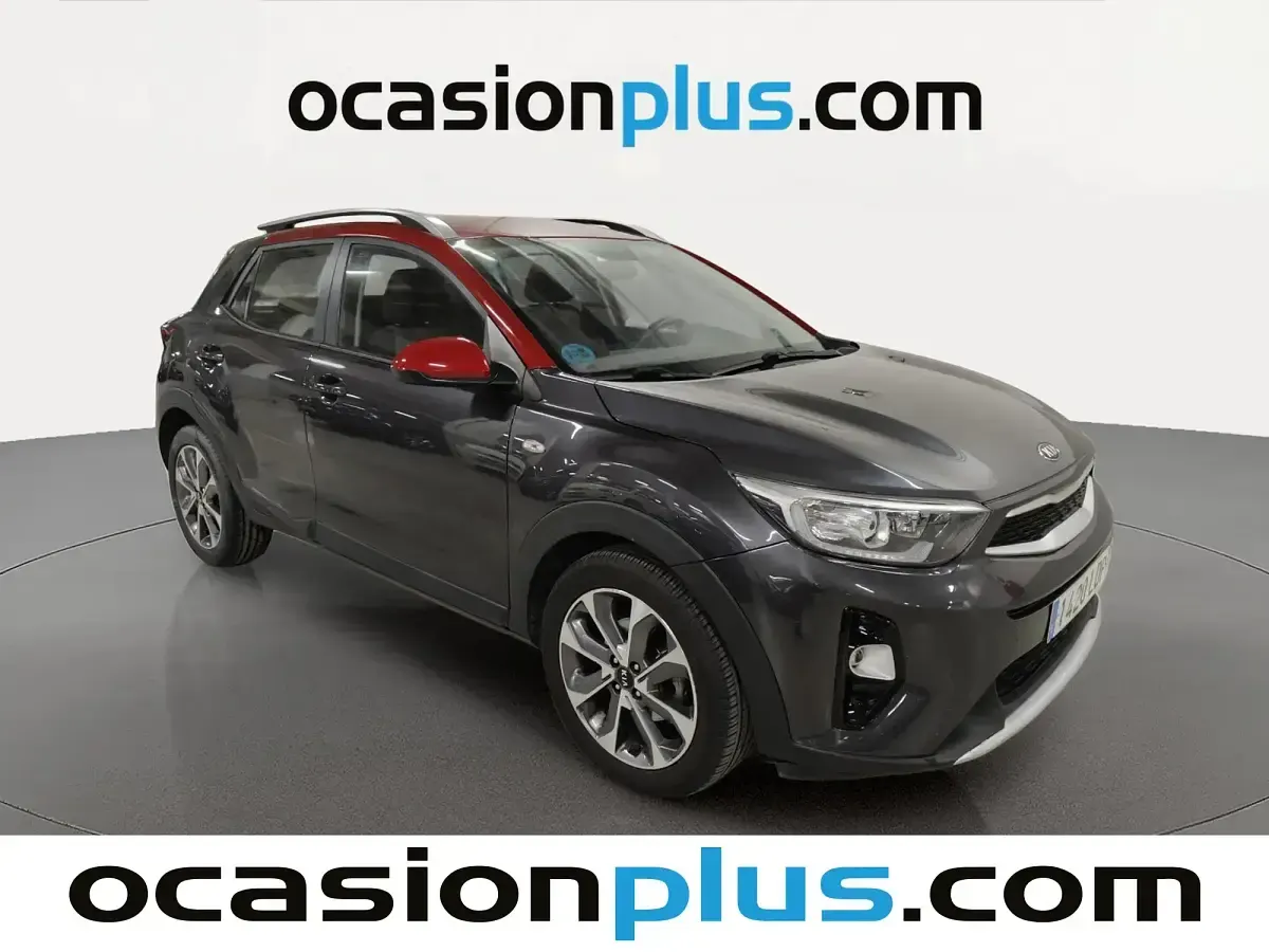 Usado Kia Stonic 100 CV (73 kW) 2019 Negro SUV