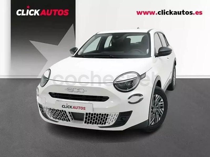 Usado Fiat 600 100 CV (73 kW) 2025 Blanco SUV